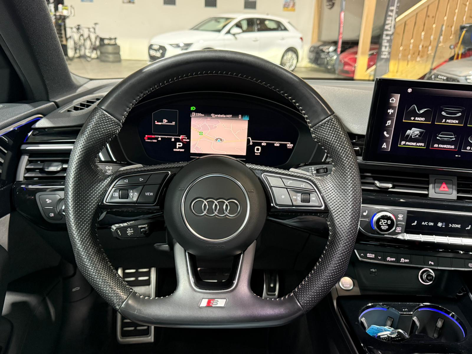 fullAudi A4 AV 40TDI Stro sport quattro 2020