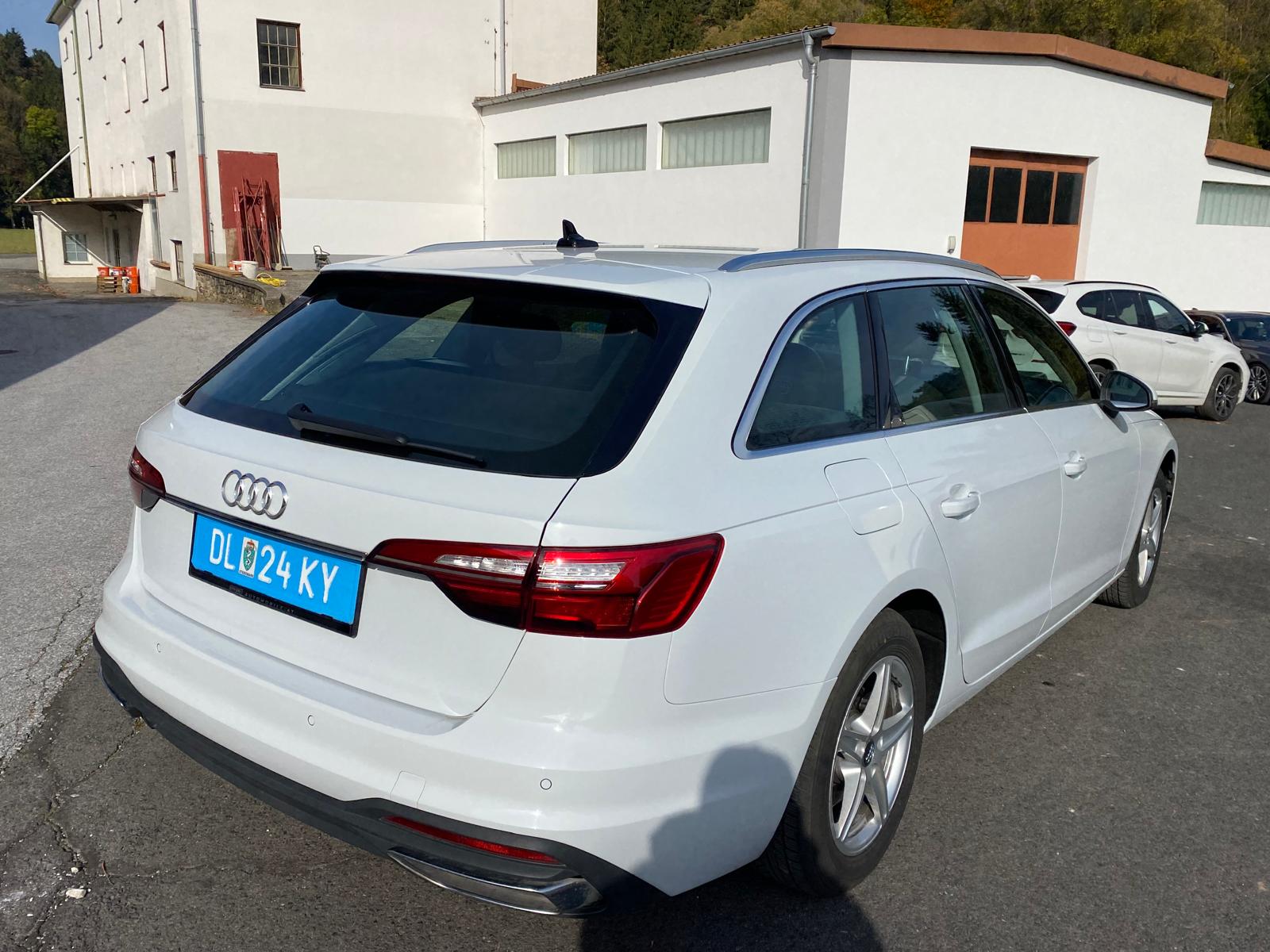 fullAUDI A4 AV 30TDI S-tronic Modell 2021