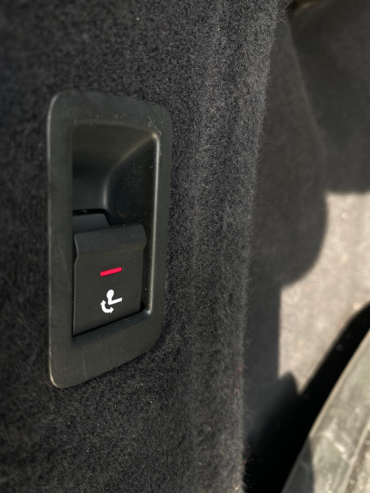 fullAUDI A4 AV 30TDI S-tronic Modell 2021