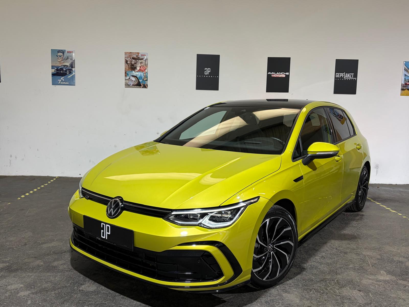 fullVW Golf VIII 2.0TDI R-LINE 2021