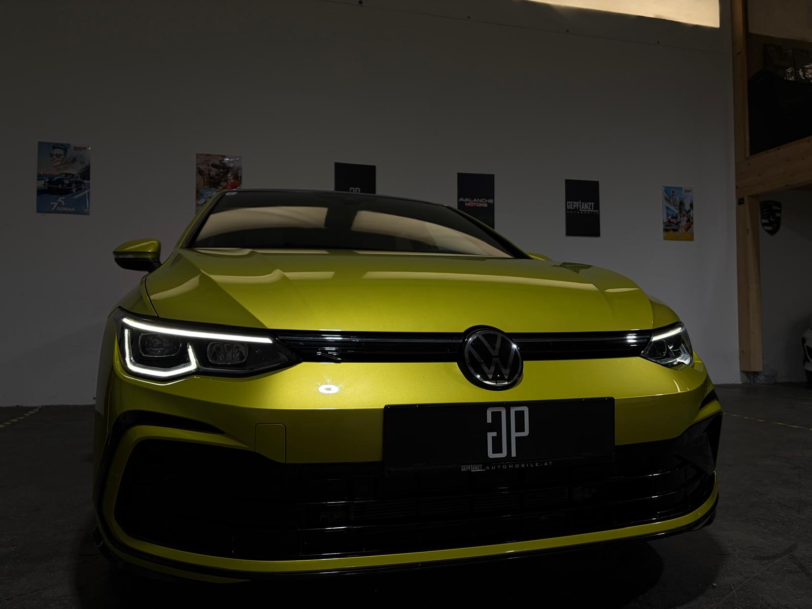 fullVW Golf VIII 2.0TDI R-LINE 2021