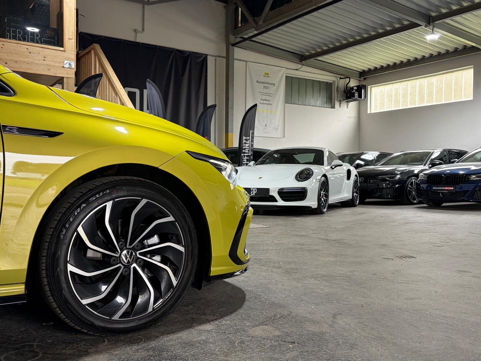 fullVW Golf VIII 2.0TDI R-LINE 2021