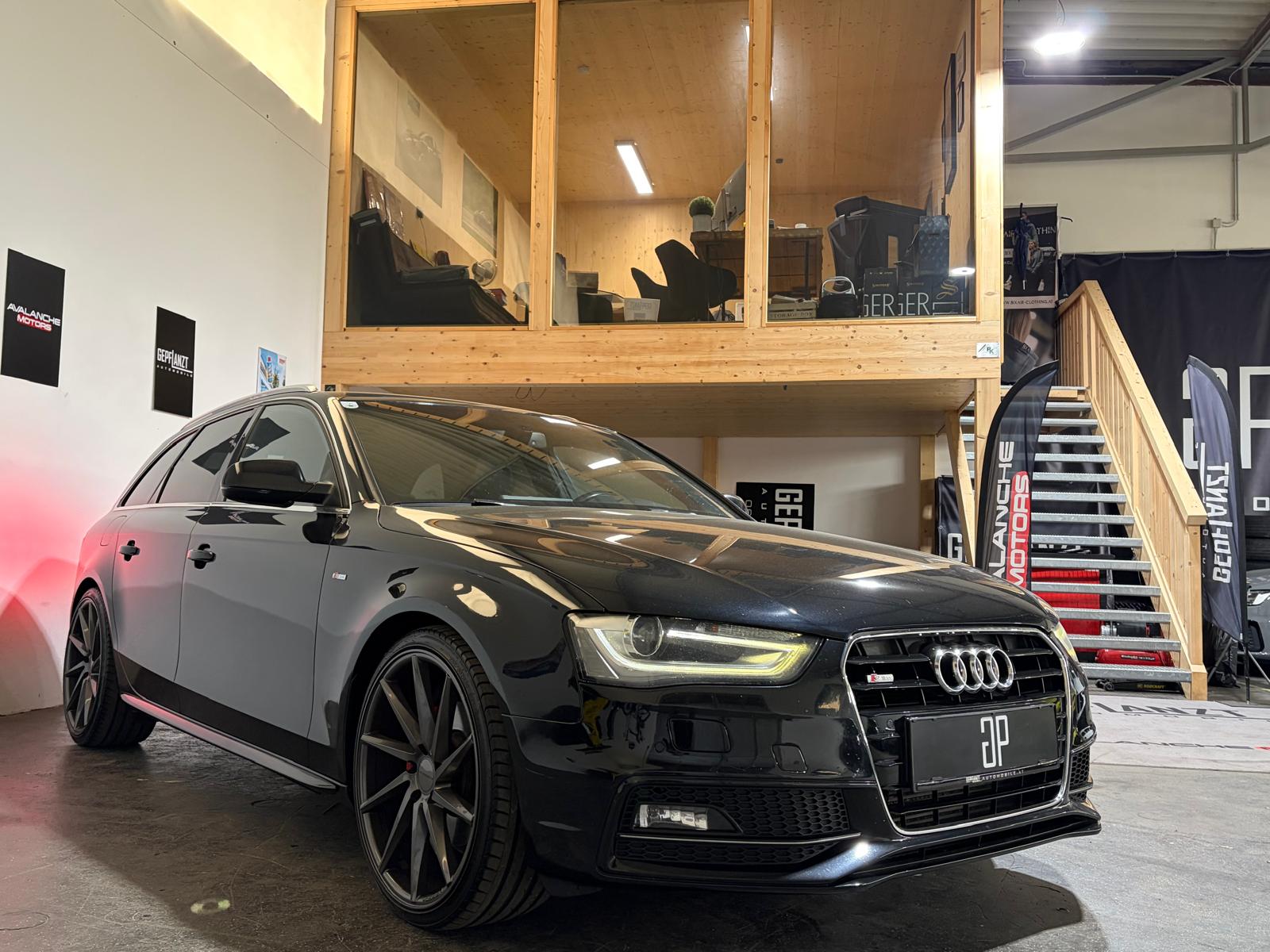 fullAUDI A4 AV 2.0TDI Autom. B8 FACELIFT