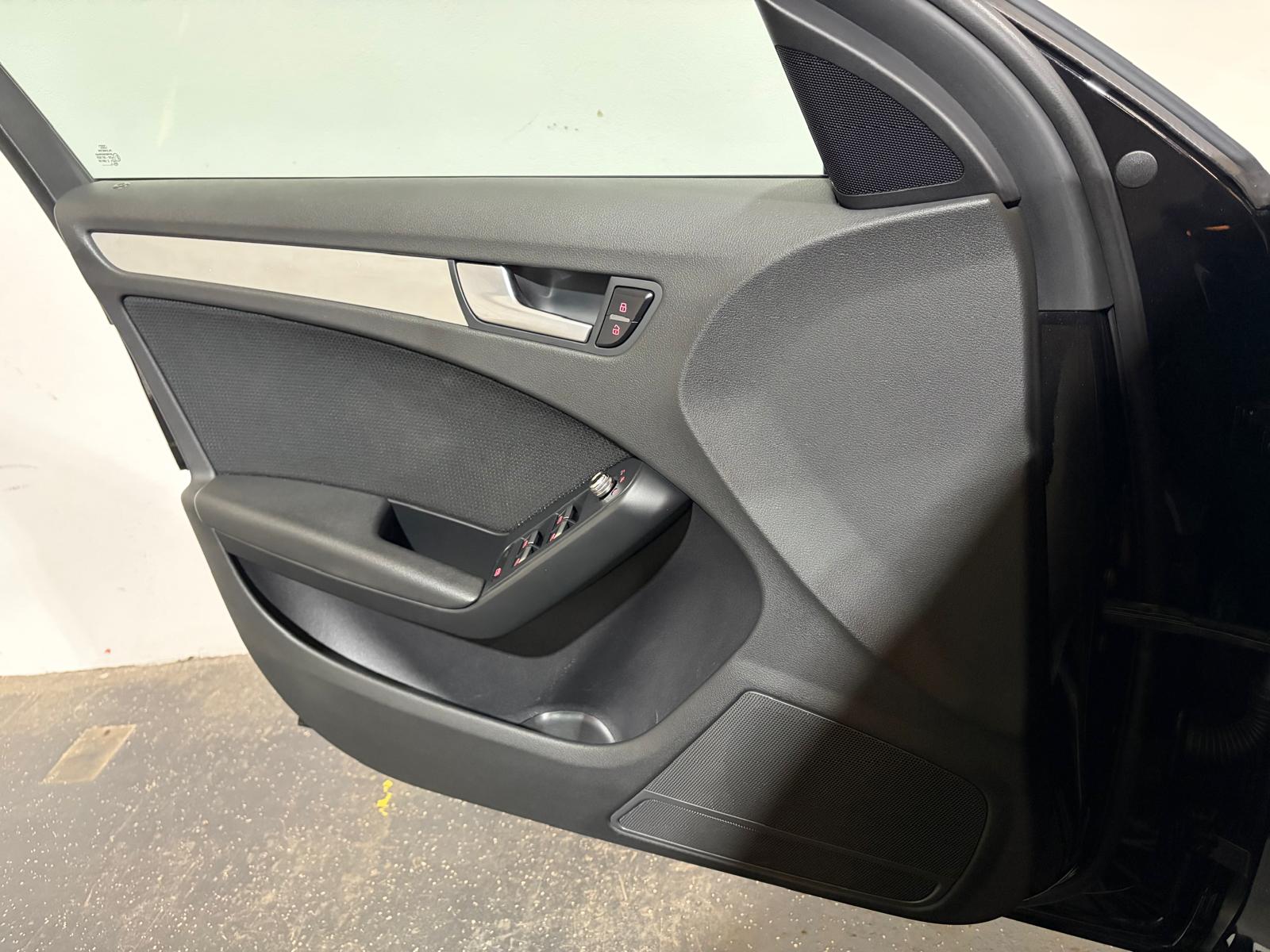 fullAUDI A4 AV 2.0TDI Autom. B8 FACELIFT