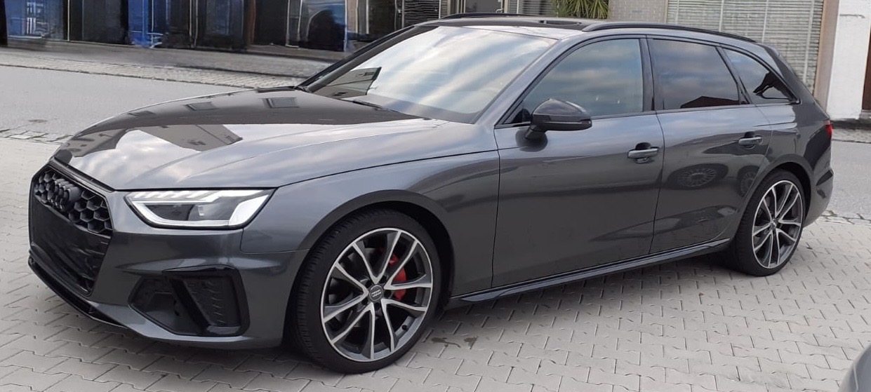 fullAudi A4 AV 40TDI Stro sport quattro 2020